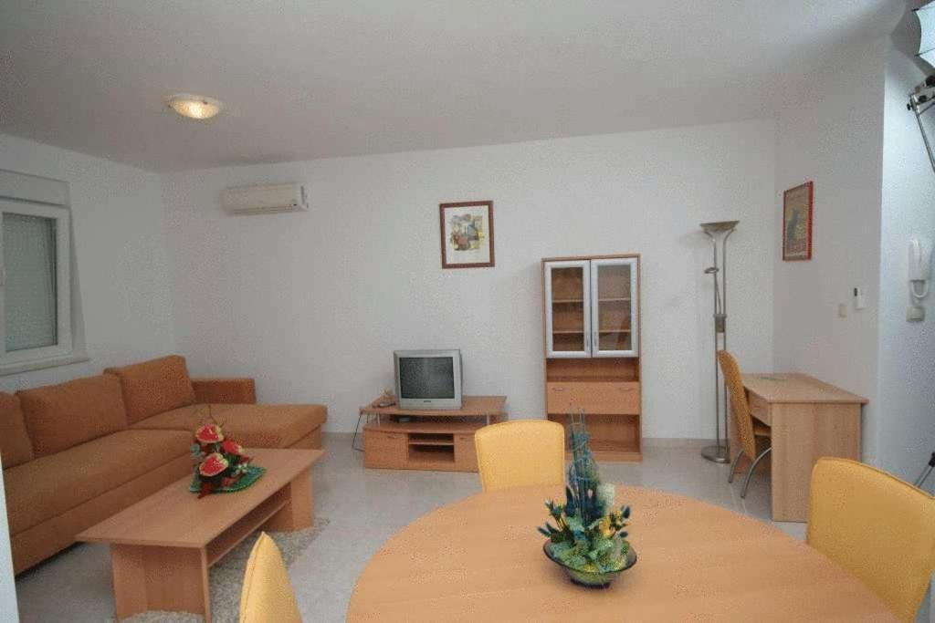 Apartments Villa Bayview Trogir Room photo
